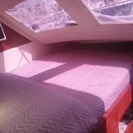 Tekne Relax Su Catamarano Sanremo